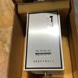 T921C1009 HONEYWELL PROPORTIONING THERMOSTAT