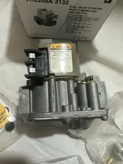 VALVE VR8200A2132 HONEYWELL
