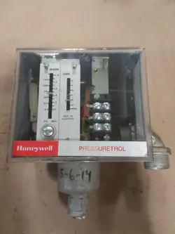 HONEYWELL PRESSURETROL...L91B1050.....N64