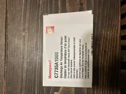 (3) HONEYWELL C7735A 1000 DISCHARGE AIR TEMPERATURE SENSOR 