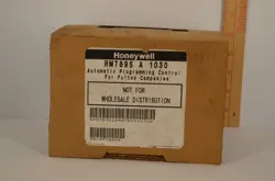 HONEYWELL RM7895 A 1030 FULTON BURNER CONTROL