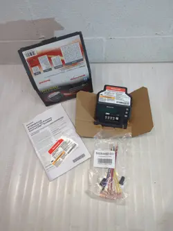 HONEYWELL R7284U1004 / UNIVERSAL ELECTRONIC PRIMARY OIL BURNER CONTROL