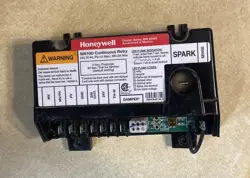 HONEYWELL S8610U3009 SPARK IGNITION CONTROL MODULE