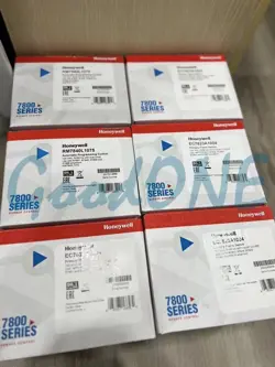 1PC NEW HONEYWELL RM7840L1075 BURNER CONTROL RM7840 L1075/.