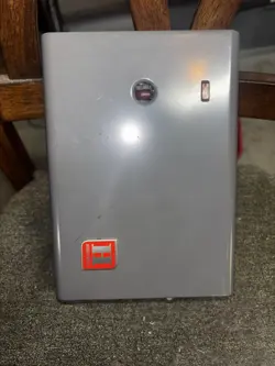 RELAY BOX-