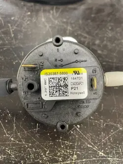 IS20387-5800 - HONEYWELL OEM FURNACE AIR SAFETY PRESSURE SWITCH 1.29