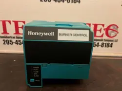 HONEYWELL RM7890 B 1014 AUTOMATIC PRIMARY CONTROL 120VAC,  50/60 HZ W/DUST COVER