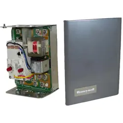 HONEYWELL L8124A1007 TRIPLE AQUASTAT RELAY;