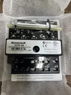HONEYWELL W7212A 1009 ECONOMIZER CONTROL 