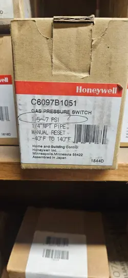 C6097B1051 (HONEYWELL) | PRESSURE SWITCH