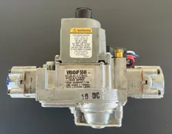 GAS VALVE VR8404P
