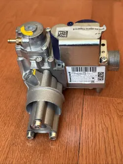 HONEYWELL  TYPE VK8115V  1242 GAS VALVE