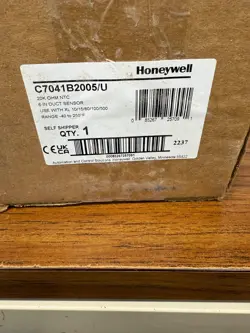 HONEYWELL C7041B2005/U SENSOR