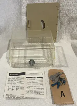 HONEYWELL TG500A 1052 UNIVERSAL THERMOSTAT GUARD CLEAR COVER NOS