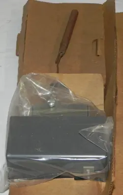 BRAND NEW!! - HONEYWELL HIGH LIMIT IMMERSION AQUASTAT L4080B1295 NOS