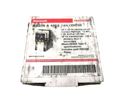 NOS HONEYWELL R8239A1052 24V FAN CONTROL CENTER TRANSFORMER