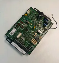 LENNOX SURELIGHT 101573-01 FURNACE CONTROL BOARD S9240F1004...GUARANTEED TO WORK