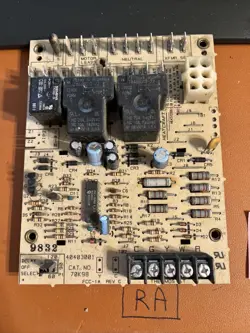 40403-001 FURNACE CONTROL BOARD (RA)