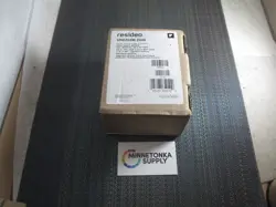 HONEYWELL VR8205M2946 GAS VALVE NEW!