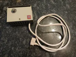 T696 HONEYWELL FARM-O-STAT CORDED AGRICULTURAL INDUSTRIAL AIR SWITCH CONTROLLER 