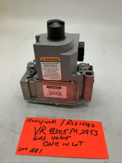 HONEYWELL GAS VALVE/VR8305M2953/ ONE IN LOT/ 3000AA1