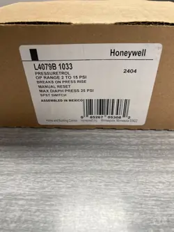 L4079B1033 - HONEYWELL INTERNATIONAL INC