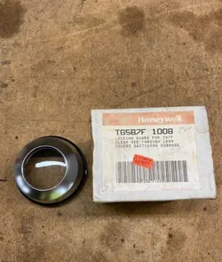 GUARD FOR THERMOSTAT