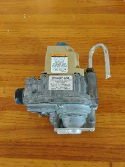 VR8304P 4256