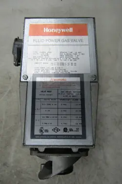 😏 HONEYWELL FLUID POWER GAS VALVE 120 VAC TYPE 1 V4055A1098