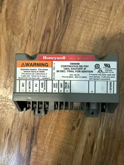 HONEYWELL FURNACE IGNITION CONTROL BOARD MODULE S8600M