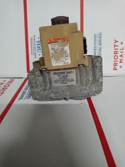 OEM HONEYWELL VR8205M 2443 GAS VALVE ITEM SA14