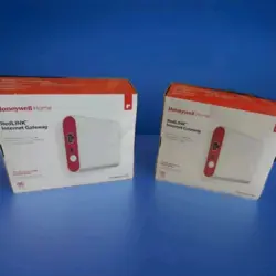 BRAND NEW/SEALED HONEYWELL THM6000R7001 REDLINK INTERNET GATEWAY