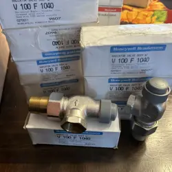 V 100 F 1040 HONEYWELL RADIATOR VALVE BODY 3/4