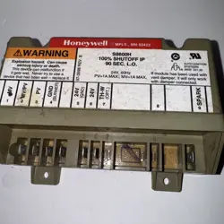 NOS - S8600H IGNITION MODULE HONEYWELL