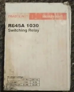 HONEYWELL SWITCHING RELAY  R845A 1030 - NEW IN BOX