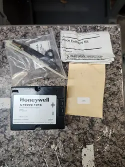 HONEYWELL C7600C 1016 ECONOMIZER