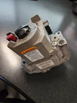 VALVE HONEYWELL VR8200C6008