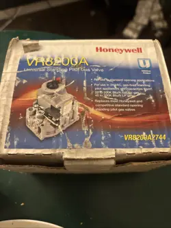HONEYWELL UNIVERSAL STANDING PILOT GAS VALVE VR8200A2744