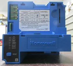 😃 HONEYWELL BURNER CONTROL EC7830 A 1033