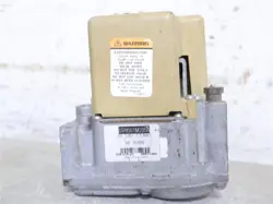 HONEYWELL SV9501M2056 SMARTVALVE GAS VALVE HQ1011421HW CRACKED HOUSING #22