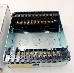 Q7800B