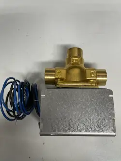 HONEYWELL V8044E1011 MOTORIZED VALVE BRAND NEW  NO BOX 