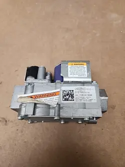 GOODMAN AMANA 0151M00014 GAS VALVE HONEYWELL VR9205Q1010 0151M00014