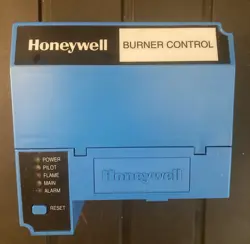 HONEYWELL RM7840L 1075 CONTROL / USED / WORKS PERFECT!!! 🇺🇸