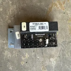LENNOX 54G4301 SOLID STATE ENTHALPY CONTROL  HONEYWELL  W7459A1027 W7459 A 1027