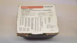 HONEYWELL V800C 1052 V810A1012 24V STANDING PILOT COMBINATION GAS  VALVE