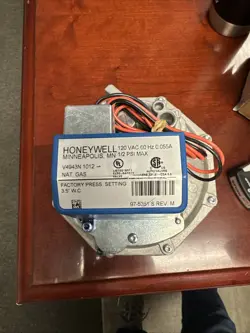 NEW HONEYWELL 1