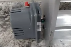 BLADE DAMPER