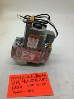 HONEYWELL RESIDEO GAS VALVE/VR4200A 2813/ 120VOLT3000-AA3