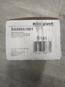 BRAND NEW HONEYWELL RA889A 1001 SWITCHING RELAY
